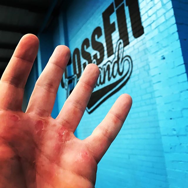 Thank you @crossfitmoreland for letting me drop in and #18point1 destroy my hands!